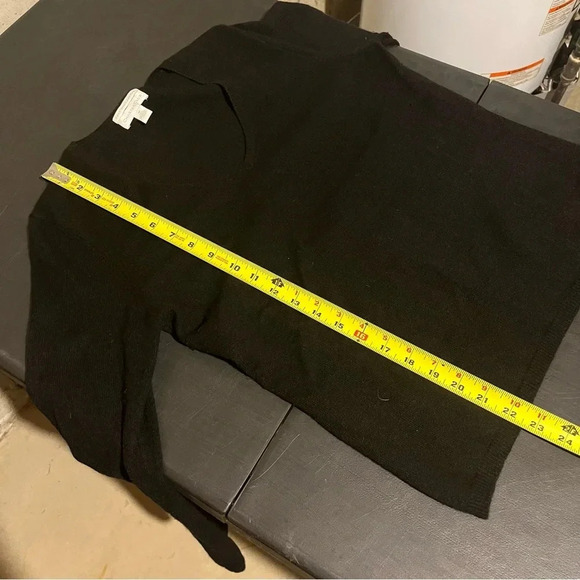 Charter Club Cashmere Sweater Womens Medium Black Long Sleeve Pullover V-Neck - Picture 7 of 7